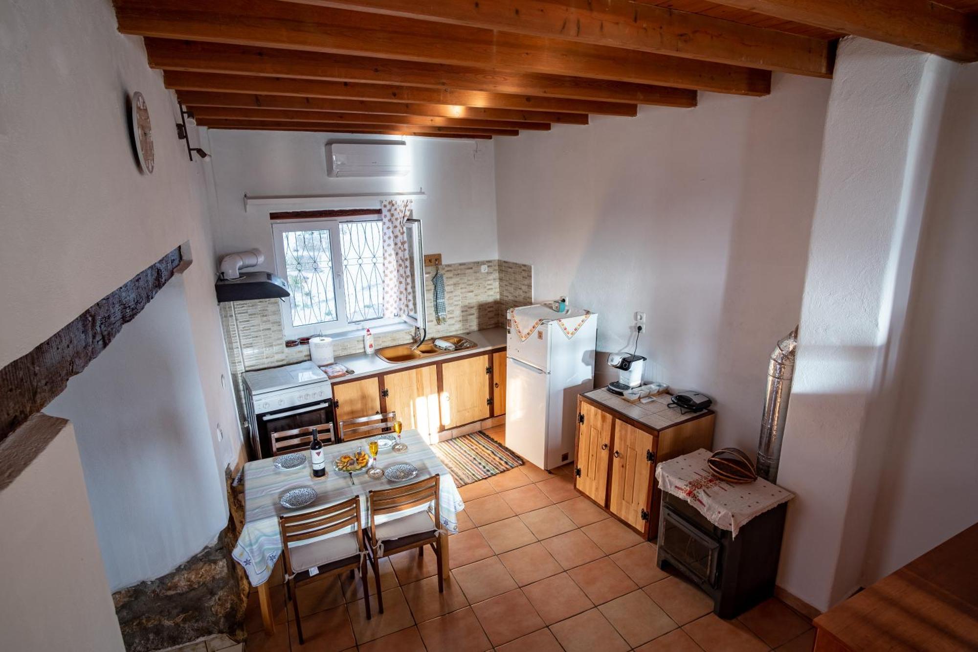 Vila Billy'S Stonehouse Samos Town Exteriér fotografie